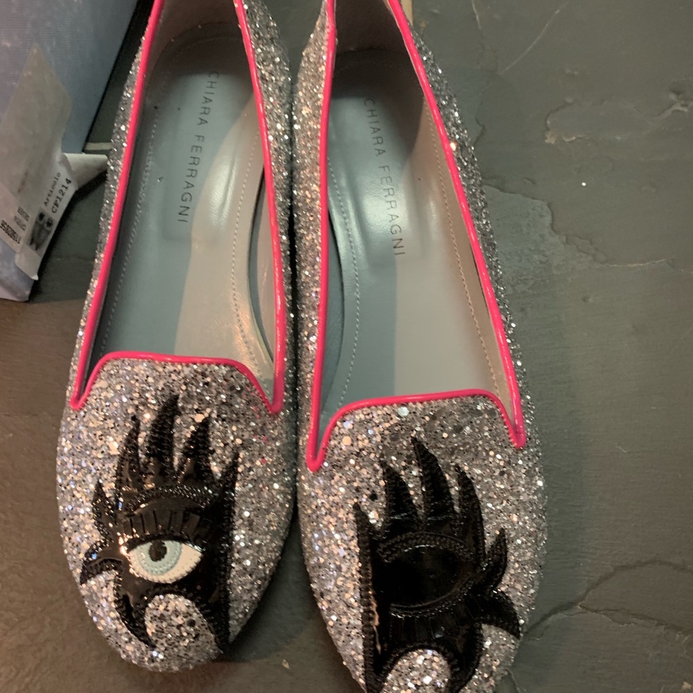 Chiara Ferragni flat shoes
